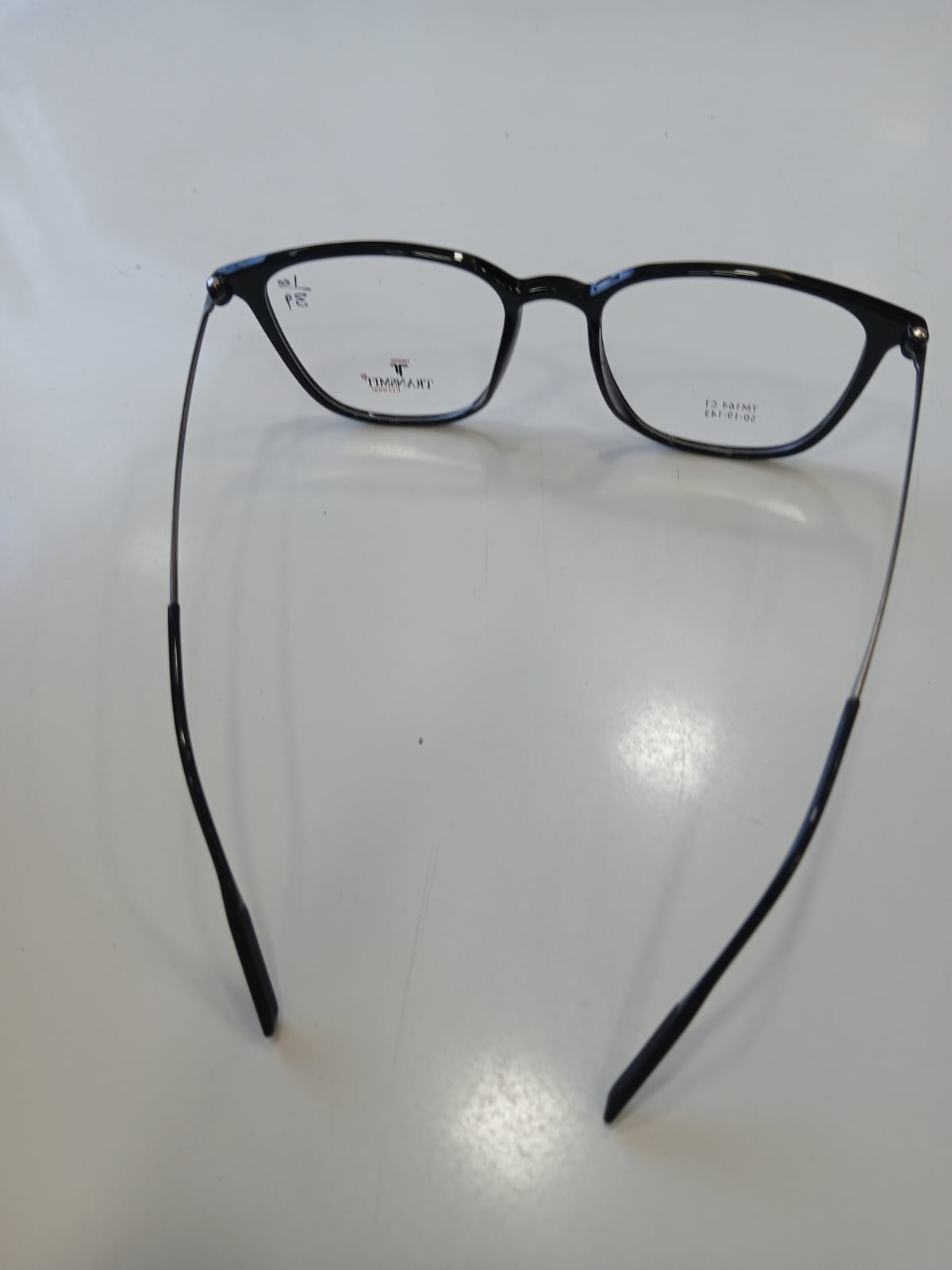 EYEGLASS - Black Thumbnail
