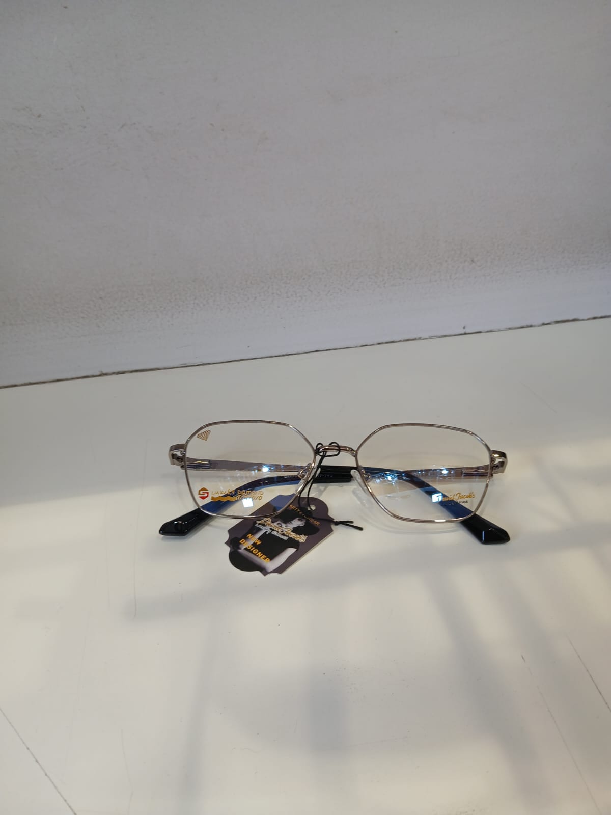 EYEGLASS - Silver