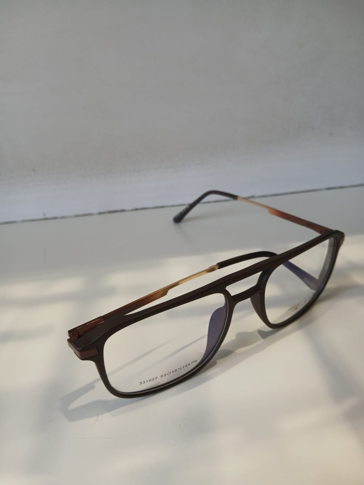EYEGLASS - Brown Thumbnail
