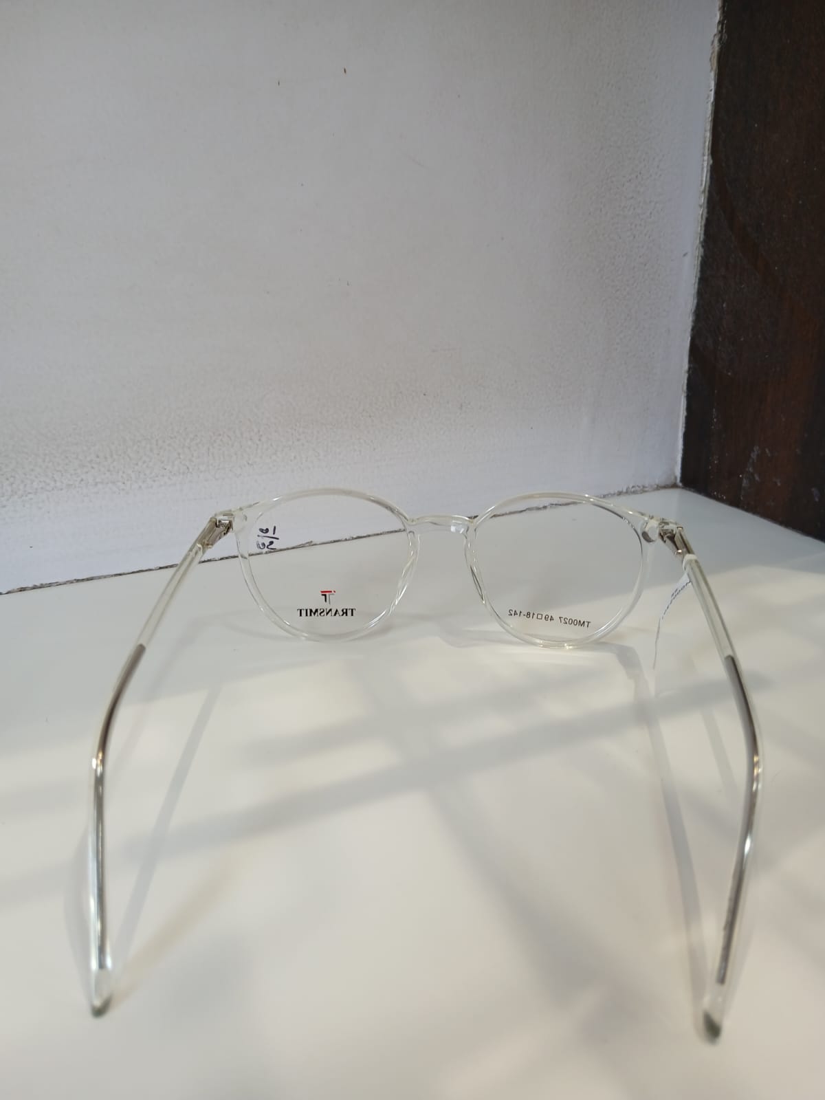 EYEGLASS - White Thumbnail