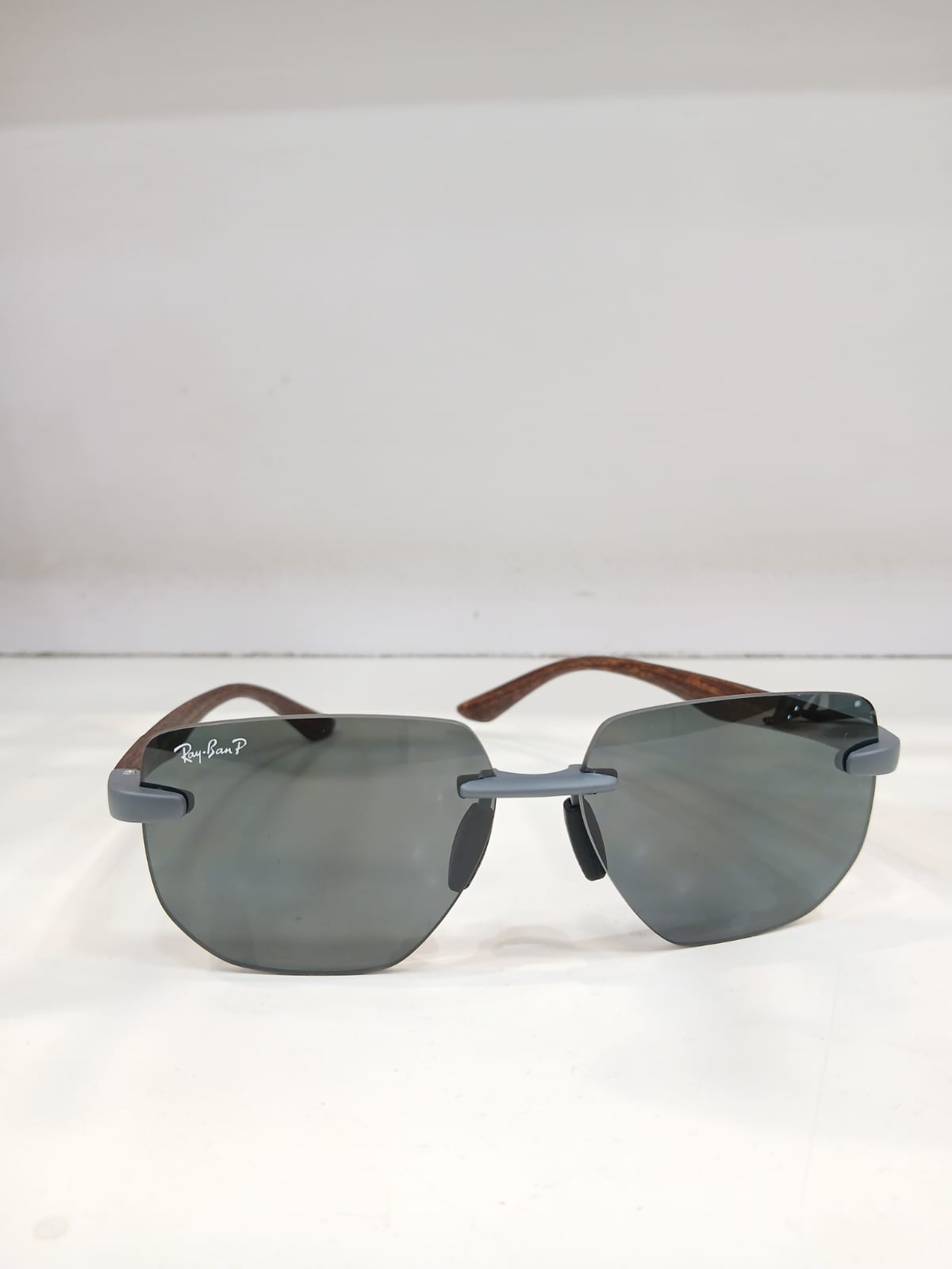 sunglasses - Gray Thumbnail