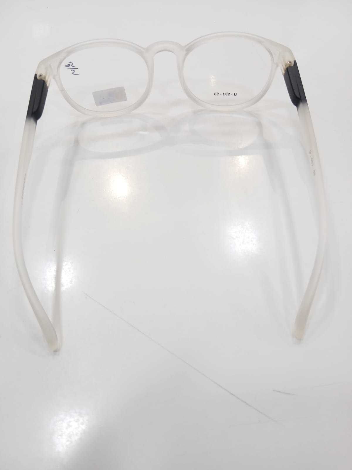 EYEGLASS - White Thumbnail