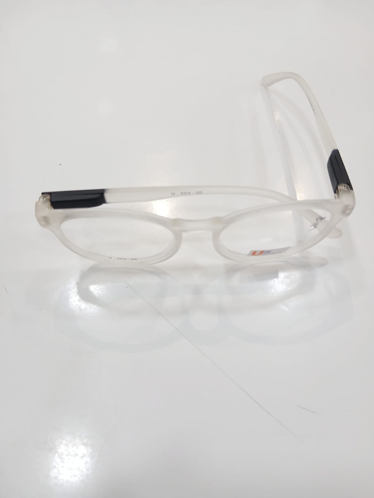 EYEGLASS - White Thumbnail