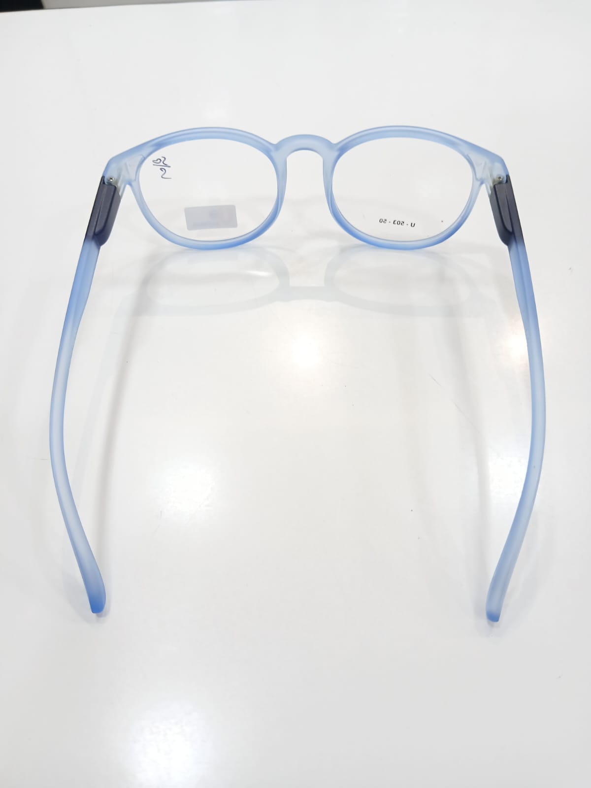 EYEGLASS - Blue Thumbnail