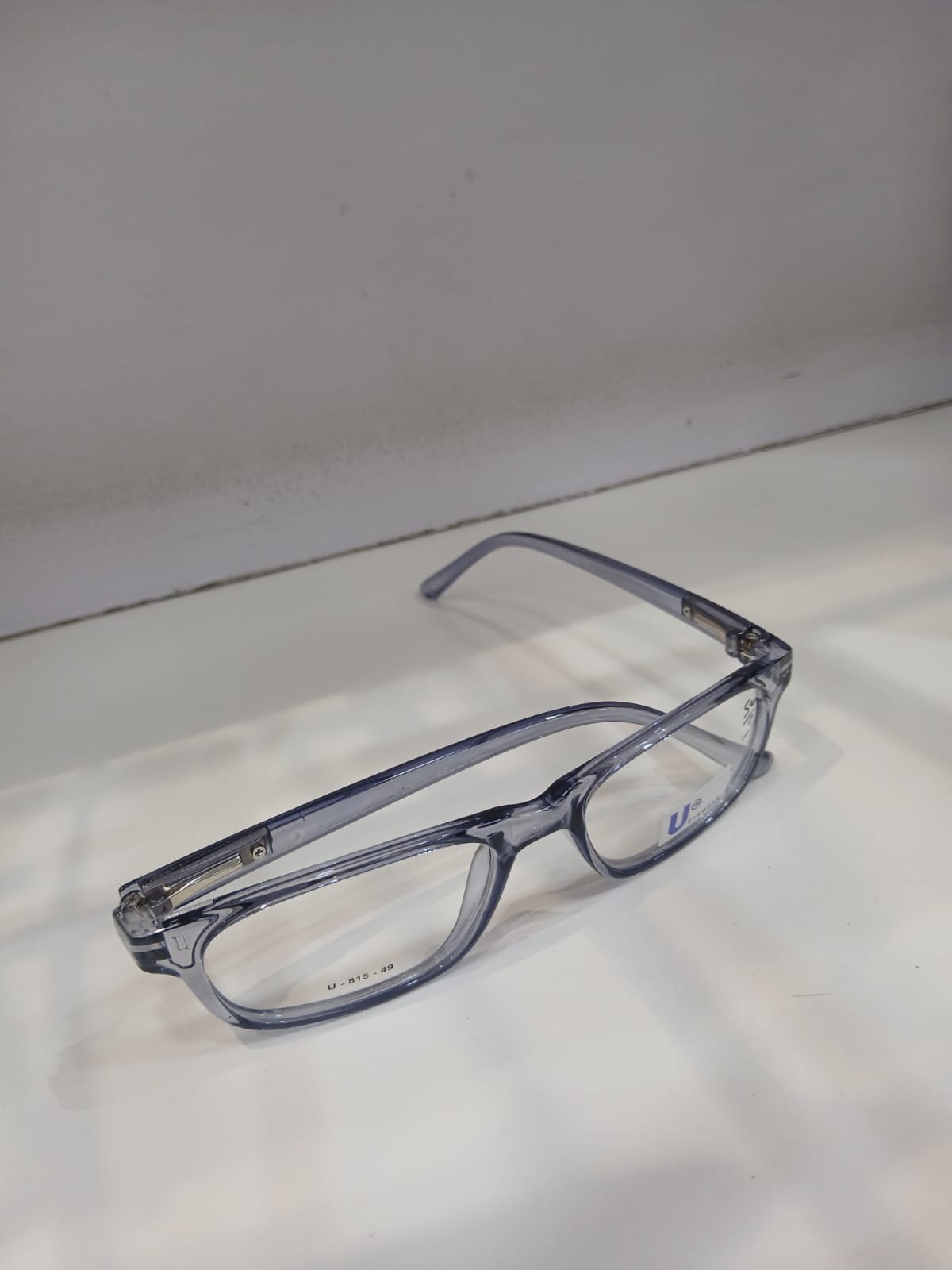 EYEGLASS - Gray Thumbnail