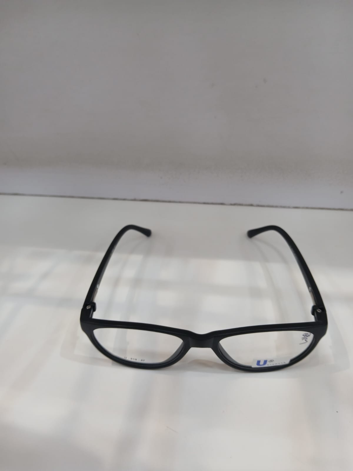 EYEGLASS - Black Thumbnail