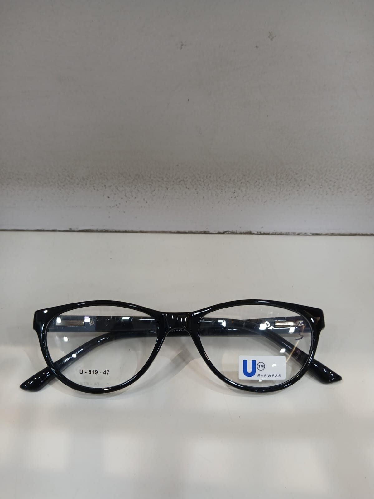 EYEGLASS - Black