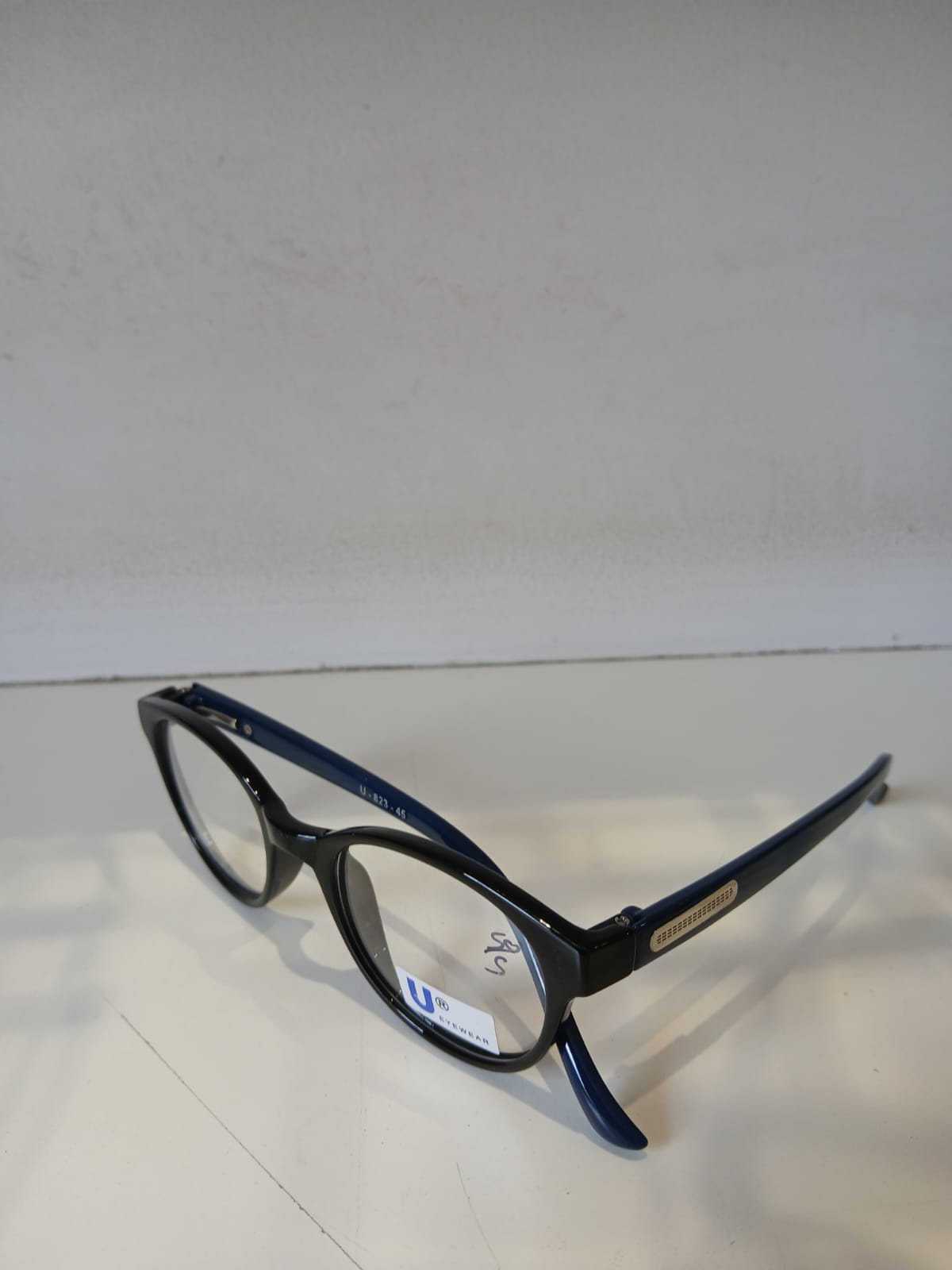 EYEGLASS - Black Thumbnail
