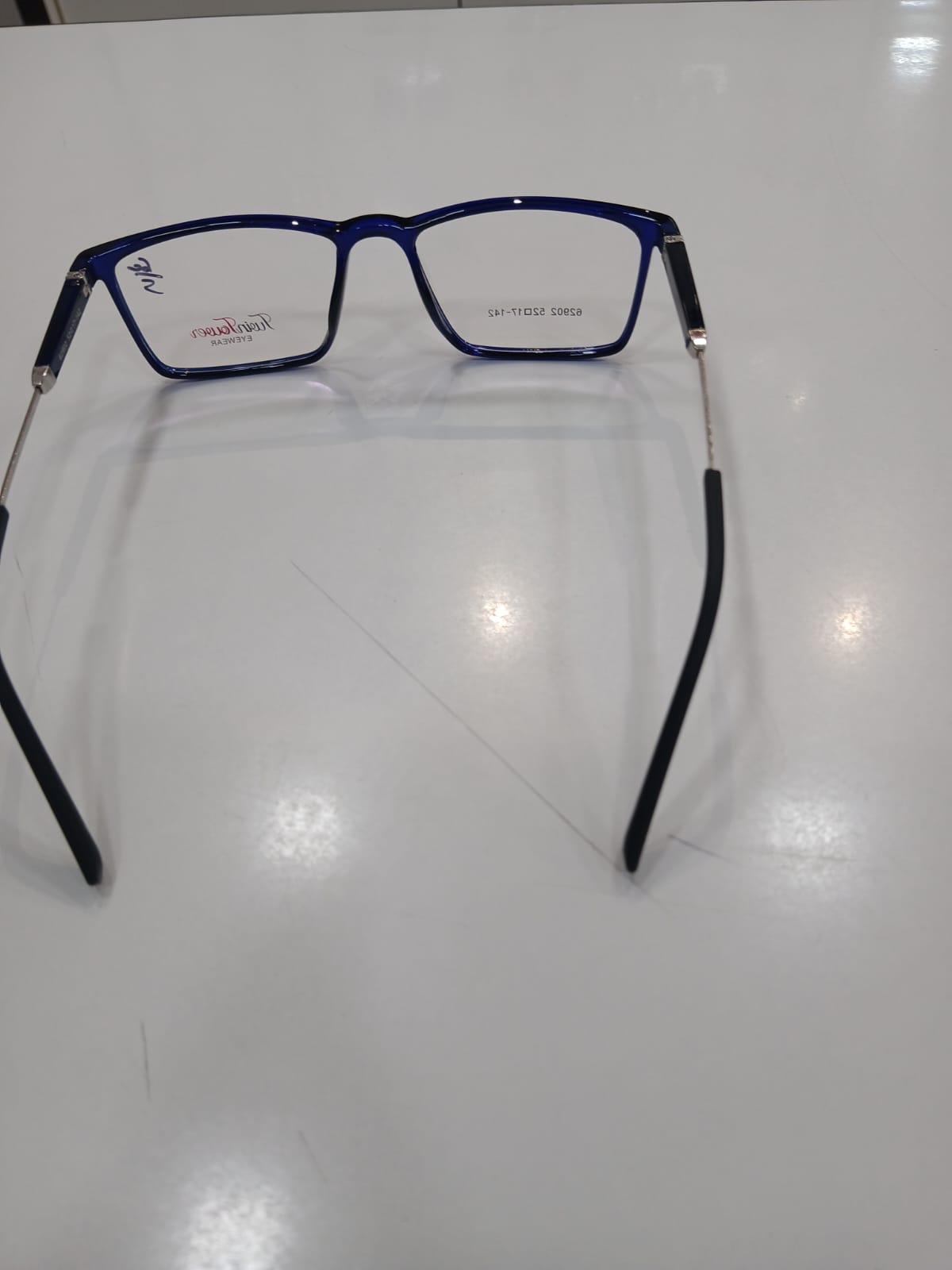 EYEGLASS - Blue Thumbnail