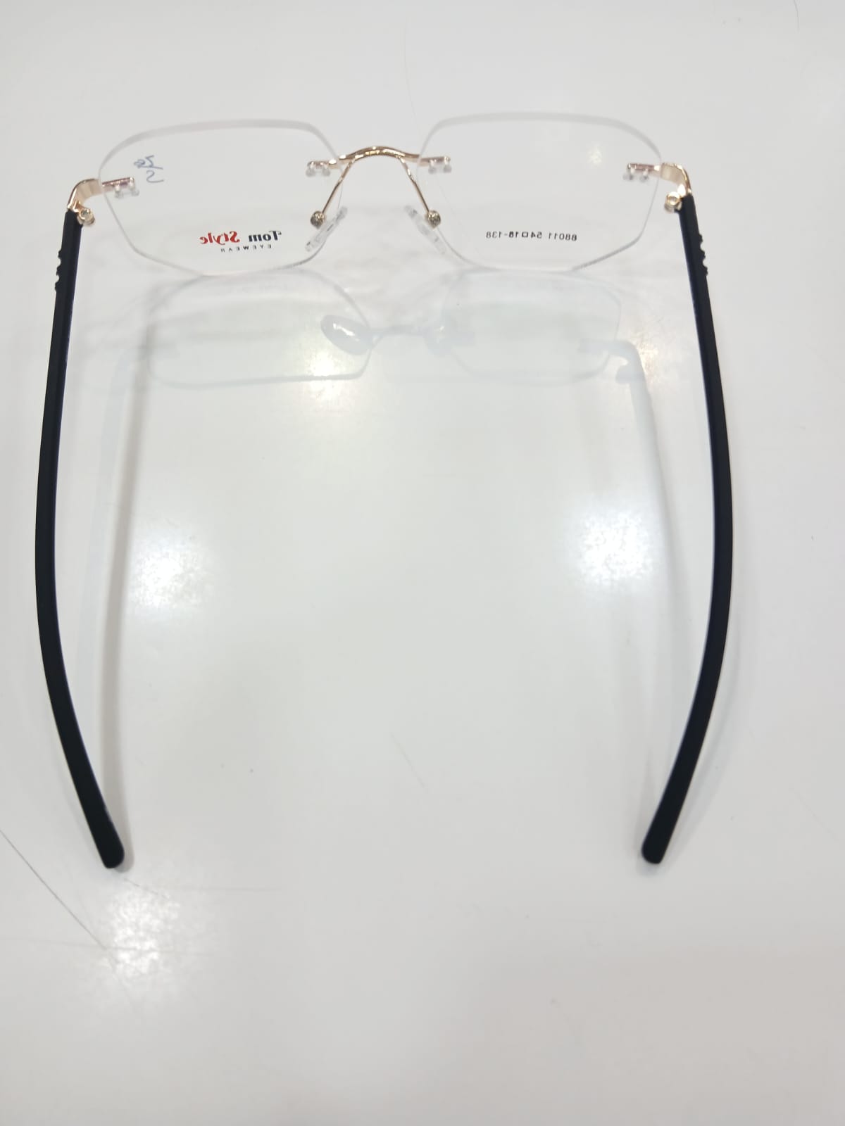 EYEGLASS - Black Thumbnail