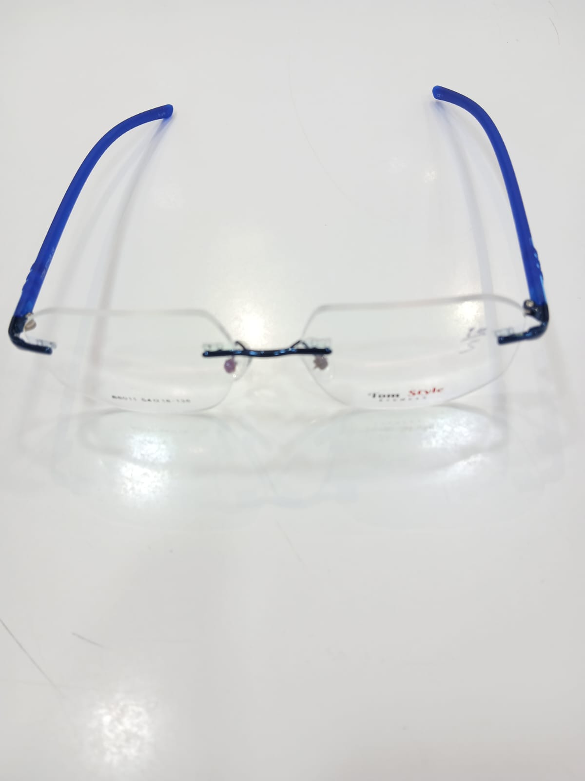 EYEGLASS - Blue Thumbnail