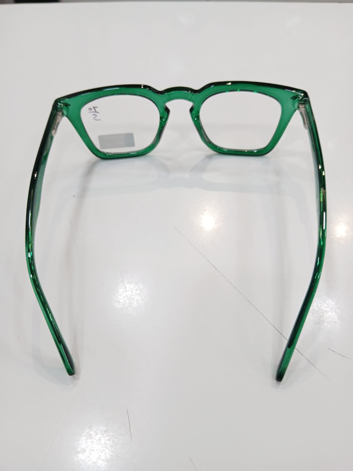 EYEGLASS - Green Thumbnail
