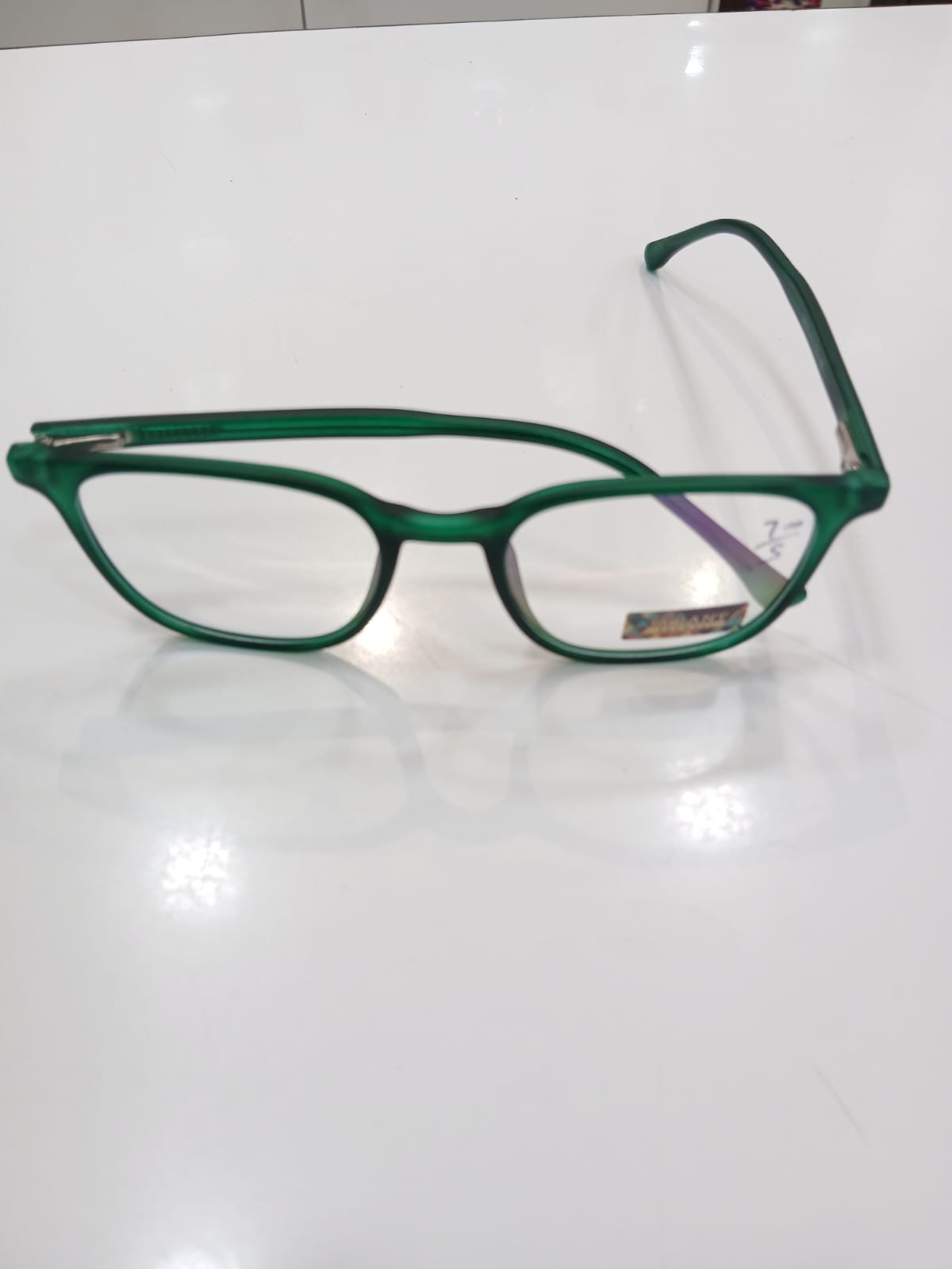 EYEGLASS - Green Thumbnail