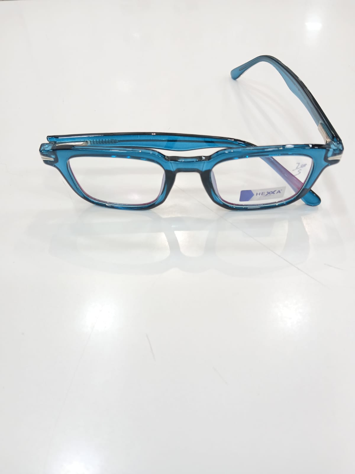 EYEGLASS - Blue Thumbnail