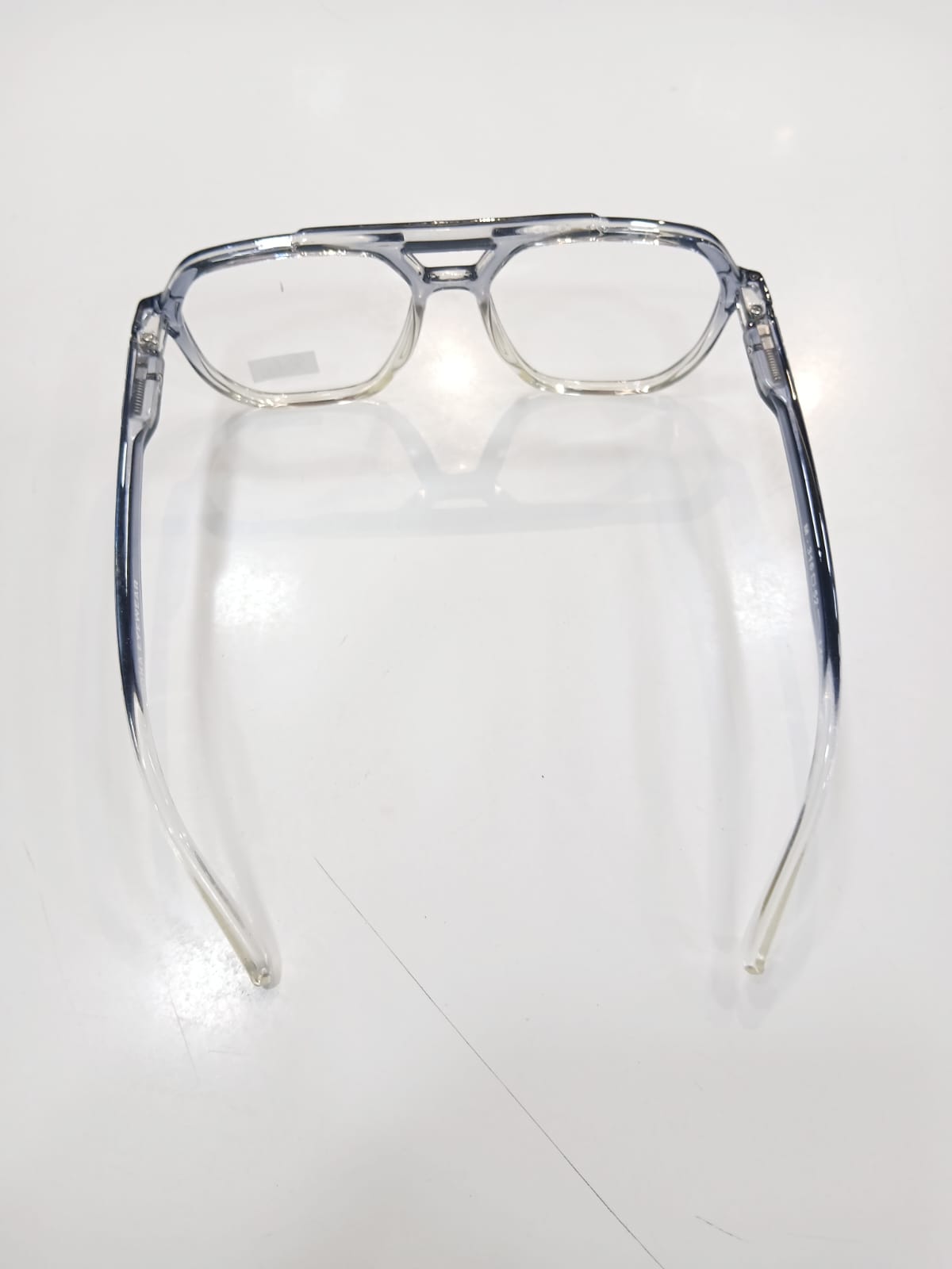 EYEGLASS - Gray Thumbnail