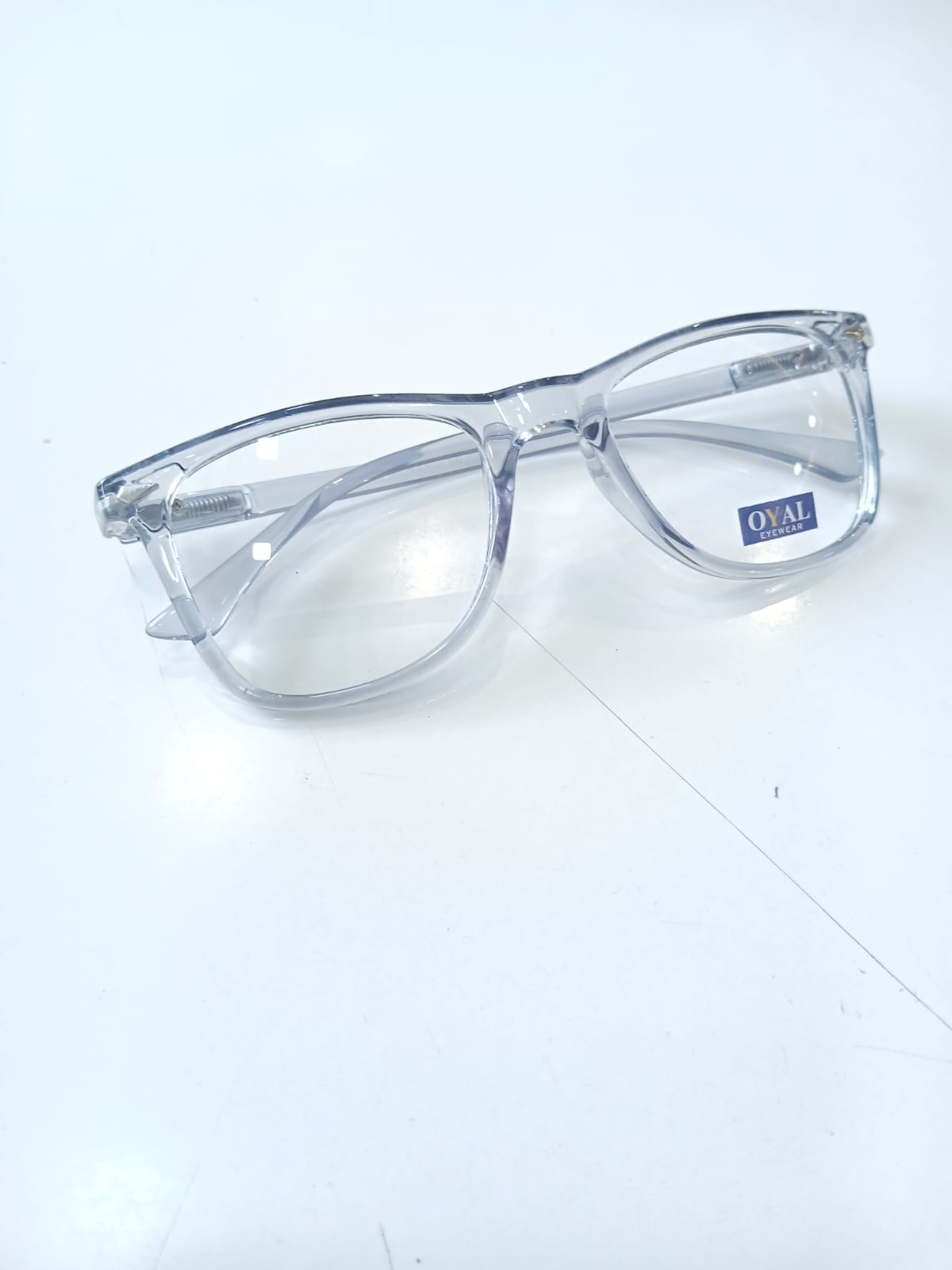 EYEGLASS - Gray