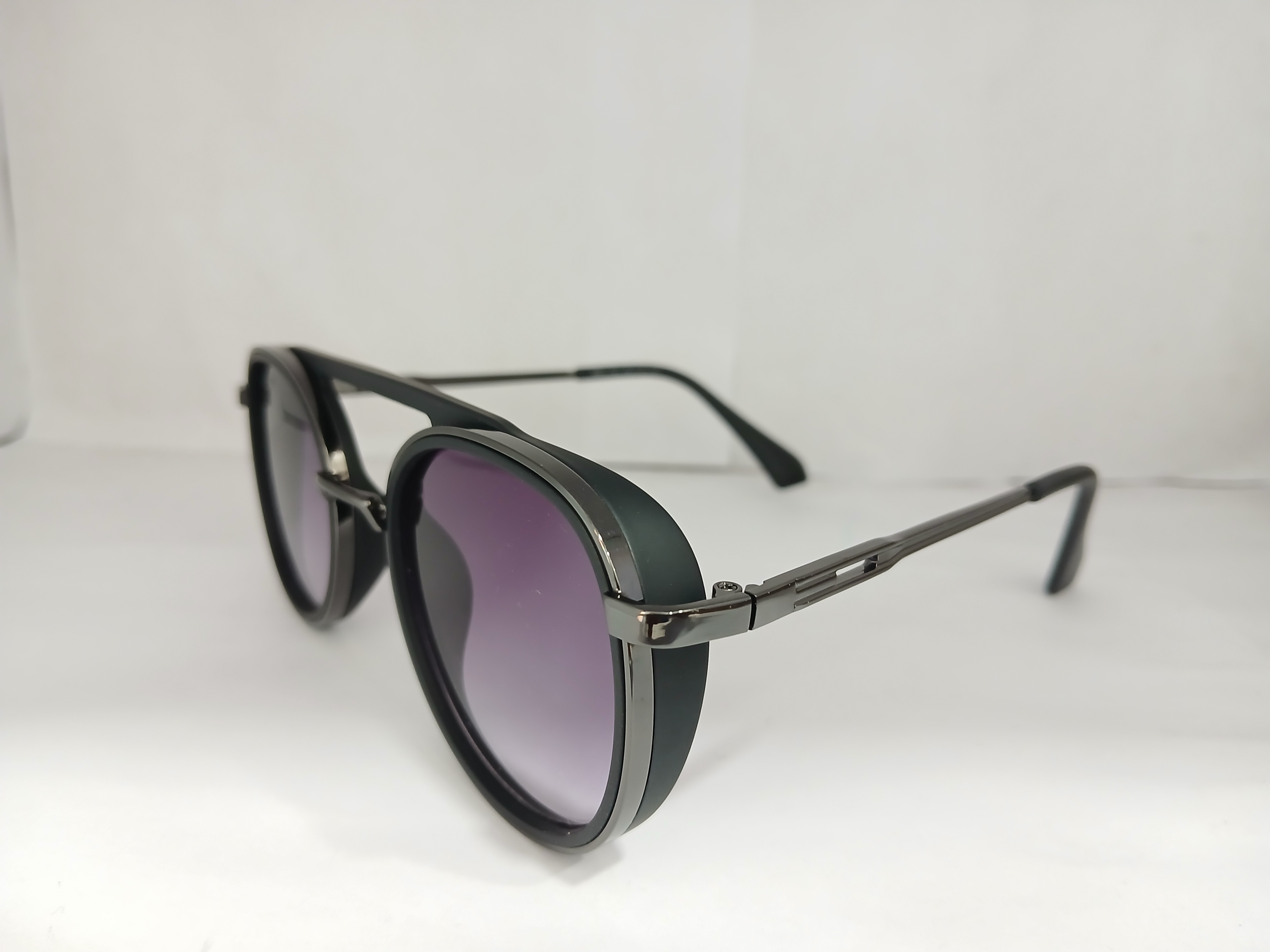sunglasses - black - Thumbnail