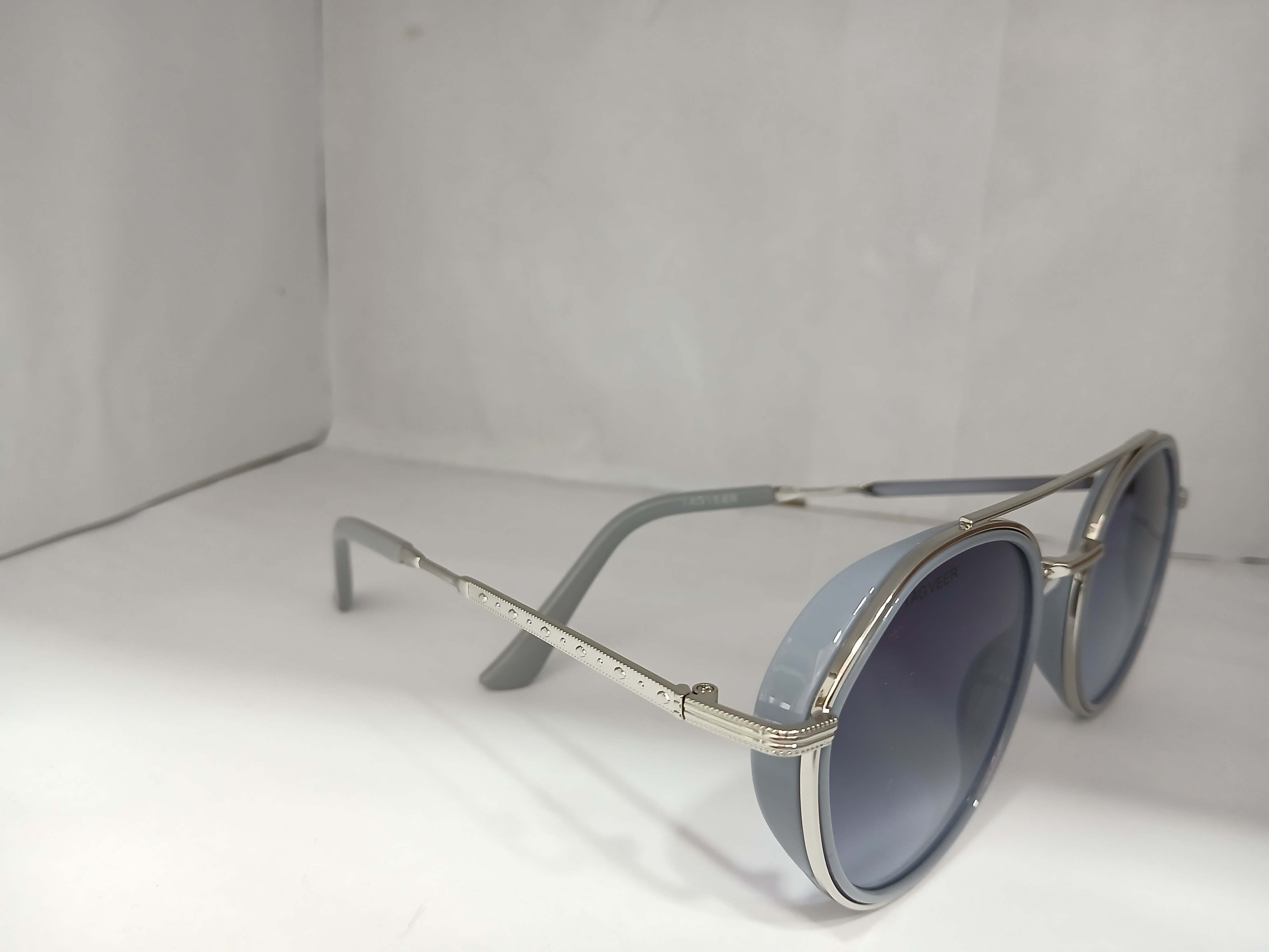 sunglasses - Silver - Thumbnail